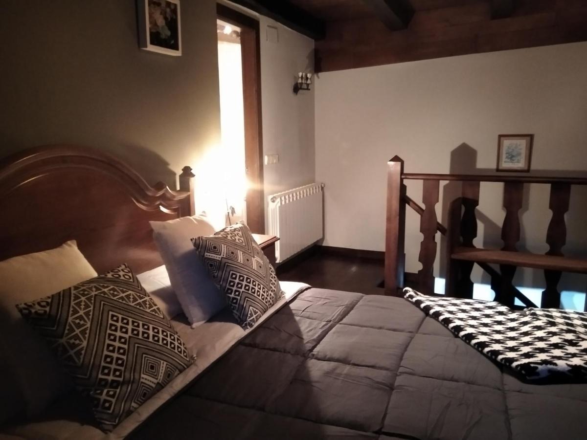 Apartamento La Corrada 圣埃乌拉利亚德奥斯科斯 外观 照片